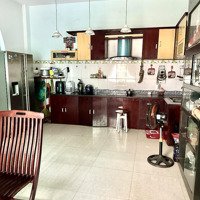 Chủ Đi Mỹ - Cần Bán Nhà 3 Tầng Mặt Tiền Trần Cao Vân - Vị Trí Thuận Tiện Kinh Doanh -Diện Tích: 150 M2