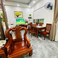 Bán Nhà Đường Nguyễn Thị Minh Khai, Quận 3. Dt: 4.2X13 Nở Hậu Nhẹ, Nhà 4 Tầng, Giá Bán 16 Tỷ Tl
