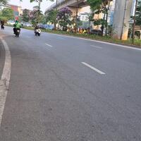 Bán Nhà Mặt Phố Hoàng Cầu Đống Đa 50m5T MT5m Vỉa Hè VIEW Hồ 28 Tỷ Hoàng Cầu.