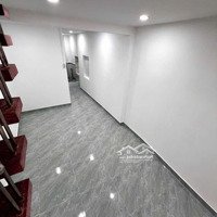Bán Nhà 3 Tầng Xây Kiên Cố Cách Biển Chỉ 500M - Hẻm Đ. Lê Lai - Tp. Nha Trang