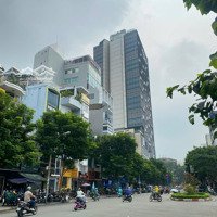Góc 2Mt Nguyễn Văn Trỗi & Huỳnh Văn Bánh, / Dt: 25X45M / Ctxd: 3 Hầm 15 Tầng / Giá Bán 700 Tỷ Tl