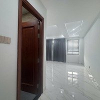 Nhà Cho Thuê Khu Đảo Kim Cương,Thạnh Mỹ Lợi,Q2.Dt:5X22M,Trệt Lửng 3Lầu, 6 Phòng Ngủcó Thang Máy.giá 50 Triệu/Th