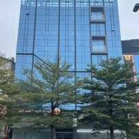 Cho Thuê Nhà Góc Ngã Tư Nguyễn Văn Cừ Gần Trần Hưng Đạo Quận 5