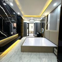 6 Tỷ Nhỉnh Có Nhà Đẹp Trần Thái Tông 32M*5T, Mt3.5M, Tặng Full Nội Thất, Sổ Vuông A4 - 50M Ô Tô