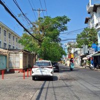 Bán Nhàhẽm Xe Hơilâm Văn Bền, Q7, 3 Tầng Btct, 70M( 4.8 X 15). Giá: 7.38 Tỷ ( Tl)