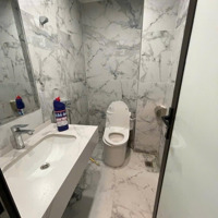 Bán Nhà Riêng 6 Phòng Ngủ 3 Vệ Sinh 43M2 Tại Nguyễn Văn Cừ, Ngọc Lâm, Long Biên, Giá Cả Thương Lượng