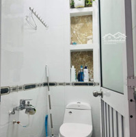 Bán Nhanh Căn Nhà Đồng Sở Hữu Phước Kiển Nhà Bèdiện Tích:3.4M Dài 8M Xây 1 Trệt Một Lầu, Giá Bán 1. 850 Triệu