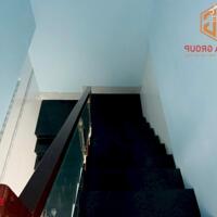 Bán Nhà lầu 230m2, gần chợ Tân Tiến, đường nhựa 7m thông, chỉ 7,6 tỷ
