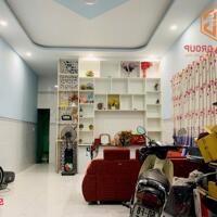 Bán Nhà lầu 230m2, gần chợ Tân Tiến, đường nhựa 7m thông, chỉ 7,6 tỷ