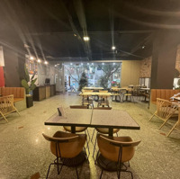 Cho Thuê Nhà Mặt Phố Bà Triệu, Vị Trí Đắc Địa Thuận Tiện Kinh Doanh: Diện Tích 130M, Mặt Tiền 6.5M