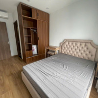 Chủ Nhà Gửi Bán Căn 2 Phòng Ngủ72M2 Full Nội Thất 2,5 Tỷ Tầng Trung View Đẹp, Làm Việc Trực Tiếp Với Chủ
