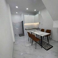 Nhà Ngộp Cần Bán Gấp Mặt Tiền Bùi Đình Tuý