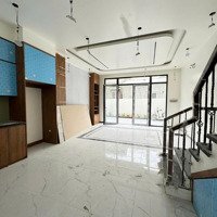 Chính Chủ Cần Bán Gấp Nhà Ngay Cầu Mai Lĩnh, Sát Bến Xe Yên Nghĩa Giá Chưa Đến 3 Tỷ 0862.866.199