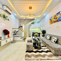 Xoay Tiền Bán Gấp Nhà 51M2 Nguyễn Đình Chính, P.11, Phú Nhuận. Xây 4 Tầng, Giá Bán 2 Tỷ250