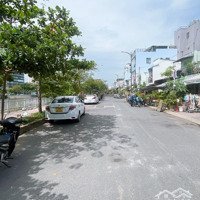 Hiếm Nhà C4 Mặt Tiền View Sông Thoáng Mát - Trung Tâm ,Phường 8 .Quận 8 _ 40M2