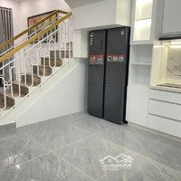 Bán Nhàhẽm Xe Hơiâu Cơ - Trịnh Đình Trọng- Ngang Bự 6,5 X 9 -4 Tầng - 4 Phòng Ngủ- Sân Thượng - Ô Tô Chỉ 6.X Tỷ