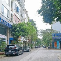 Nhà Cấp 4 Tại Mặt Phố Việt Hưng - Diện Tích 90M Mặt Tiền 6,6M - Chỉ 22Tỷ Ạ