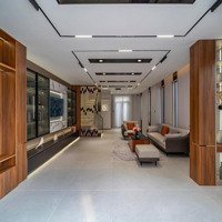 Siêu Phẩm Biệt Thự Xây Mới Giữa Lòng Thành Phố, Hẻm 7M Giá Bán 4Tỷ350 Trên Đường Lý Thái Tổ - P.9 -Q.10