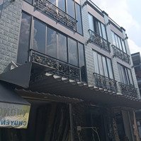 Chính Chủ Cần Bán Nhà Góc 3 Mặt Tiền Phan Xích Long Q.pndiện Tích11X20M Trệt 4 Lầu -Hđt 260 Triệu - Giá Bán 60 Tỷ