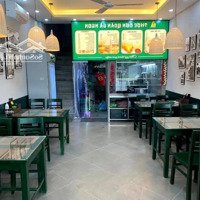 Bán Nhà Mặt Phố Kinh Doanh Đỉnh Hoàng Cầu, Đống Đa 50M, 5 Tầng,Mặt Tiền4.8M, Giá Bán 28.5 Tỷ.