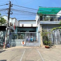 Nhà Gần Big C Go, Làng Đại Học Quốc Gia, 1 Trệt 1 Lầu 2 Pn, Đường Ô Tô Thông, 2052 Dĩ An Bình Dương