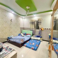 Bán Nhàhẽm Xe Hơiđường Phan Văn Trị( Emart ) 90M2, Ngang 5M, Nở Hậu- Dòng Tiền 18 Triệu/Thg- 9.5 Tỷ