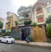 Siêu Phẩm Biệt Thự Mặt Tiền Cù Lao P. 2 Pn, Dt: 8X16M, Hầm 4 Tầng St, Hđt: 120 Triệu, Giá: 45Tỷ