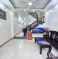 Nhà Ngộp Bán Gấp Giá Bán 3Tỷ780/75,2M2 - Cao Đạt, P. 1, Q. 5, Ngãy Ngã 4 Trần Hưng Đạo, Cho Thuê 30 Tr