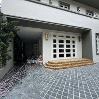 Bán Nhà Góc 2Mt Quốc Hương, Thảo Điền, Quận 2. Dt(10X20M) 4 Tầng. Giá Bán: 58 Tỷ