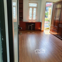 Vũ Tông Phan, Ngõ Ô Tô Tránh Đỗ, Ô Chờ Thang Máy, Thuận Tiện Kinh Doanh Online. Nhà Đẹp Ở Luôn .