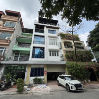 Bán Đất Tặng Nhà 3 Tầng Phạm Văn Đồng, 89M, Vỉa Hè 6M, Oto Tải Tránh,Mặt Tiềnrộng, 25.5Tỷ