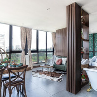 Bán Toà Căn Hộ Dịch Vụ Phố Âu Cơ, 7 Tầng & 01 Tum, Thang Máy, 120M, Dòng Tiền 180 Triệu/Tháng, View Hồ