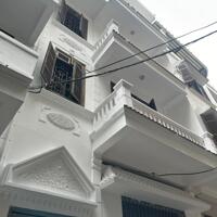 Bán nhà 5 tầng ngõ phân lô ô tô kinh doanh cầu giấy Hà Nội