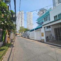 Lô Đất Ngang 8,4M. Chỉ 15 Tỷ. Ngay Khu Kiều Đàm 793. P Tân Hưng. Quận 7. Liên Hệ: 0903162785