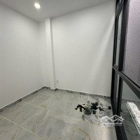 Bán Nhà Bình Quới , P28 , 52M2 , 2Tỷcó Thương Lượng. Lh : 0866408299 Việt Anh