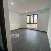 Bán Gấp Nhà Phố Quan Nhân - 35M X 6 Tầng - Thang Máy - Cách Phố 20M - Giá Bán 8 Tỷ