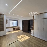 " Lô Góc, Thang Máy, Oto Đỗ Cửa" Bán Đẹp Thái Hà, Đống Đa Giá Bán 13.8 Tỷ Tl