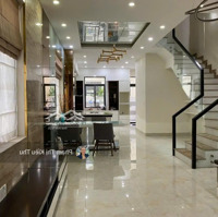 Lakeview City Nhà Phố View Công Viêndiện Tích5X20M Hoàn Thiện Full Nội Thất Giá Thuê 30 Triệu Liên Hệ: 0902872670