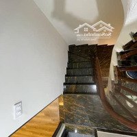 Bán Nr 3 Phòng Ngủ 3 Vệ Sinh 5 Tầng Tại Trung Phụng, 7,2 Tỷ, 27M2, Hàng Hiếm Tại Đống Đa,Lô Góc,Cách Phố 15M.