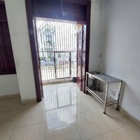 Chính Chủ Cho Thuê Phòng Trọ Có Ban Công 20M2, Gần Phần Mềm Quang Trung, 3 Tr