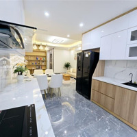 Bán Nhà Đẹp Ngô Gia Tự, 48M2X 6 Tầng, Thang Máy, Full Nội Thất, Oto Vào Nhà, Ngõ Thông, An Sinh Tốt