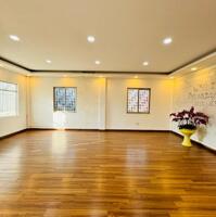 Siêu Phẩm Toà Nhà MP Ngã Tư Lò Đúc Trần Khát Chân 120M2 MT 6.7M Vỉa Hè 5M Giá 95 Tỷ