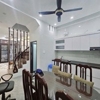 Phân Lô! Hồ Tùng Mậu, Ngõ Thông, Thông Thoáng, Ở Sướng 40M2 4 Tầng Giá Hơn 6 Tỷ