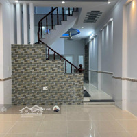 Gấp. Bán Nhà Sổ Riêng 72M2 Giá Bán 3Tỷ 450 Triệu Sát Bên Trung Tâm Hành Chính Dĩ An. Tp Dĩ An