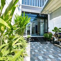 Bán nhà phố hiện đại ngay Giáo Xứ Lộc Lâm, Hố Nai, Biên Hòa, 150m2, giá 3 tỷ 990.
