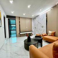 Nhà đẹp phố Phương Mai, Đống Đa, tặng full nội thất, ngõ thông, gần phố