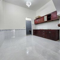 Bán Nhà 1T1L Sau Lưng Chợ Phú Phong Gần Ngã Tư Miếu Ông Cù Bình Chuẩn Thuận An. 2.45 Tỷ Sổ Riêng