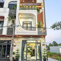 Bán Nhà 2 Lầu Mới Xây 100% Có 4 P Ngủ 5 Vệ Sinhnội Thất Full Nhà 2 Mặt Tiền Lộ 15M Kế Bx Tp Cần Thơ