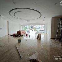 Cho thuê  MT: 15m DT: 180m2 phố Điện Biên Phủ phù hợp nhiều mô hình.
