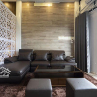 Bán Nhà Mặt Phố Hàng Cầu View Hồ Hoàng Cầu, Tương Lai Rang Ngời, Vỉa Hè Ô Tô Đỗ 50M Giá Bán 28.5 Tỷ